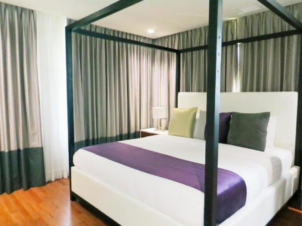 Leslie Hotel image 16